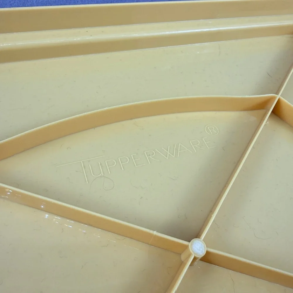 Vtg Tupperware Harvest Gold Rectangular Container Sunburst Lid‎ 1970s Retro MCM